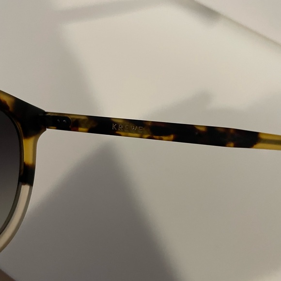 Krewe Collins sunglasses - Picture 2 of 4